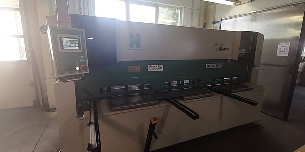Schwingschnittschere Hezinger-CutLine B06-3000 