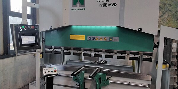 CNC-Kantpresse Hezinger-PressLine A100-2100