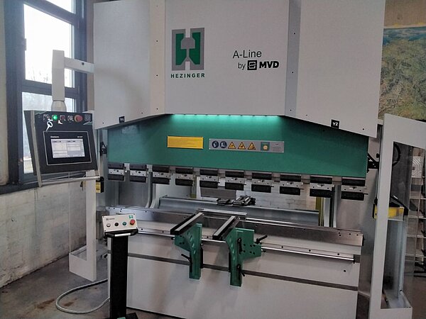 CNC-Kantpresse Hezinger-PressLine A100-2100