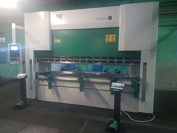 Gesenkbiegepresse Hezinger-PressLine B100-3100