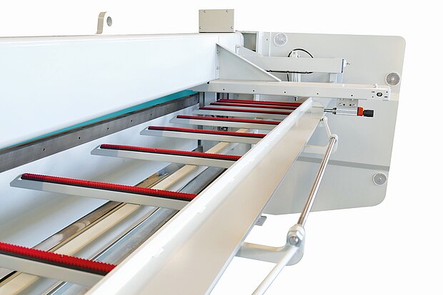 Elektrische Tafelschere für Dünnblech