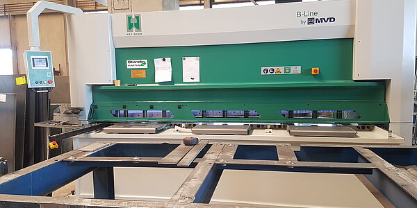 Schwingschnittschere Hezinger-CutLine B13-3000