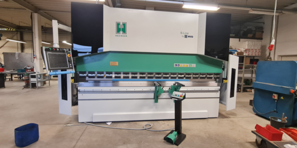 Gesenkbiegepresse Hezinger-PressLine B270-3700