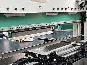 Elektrische Abkantpresse 5-Achsen Anschlag