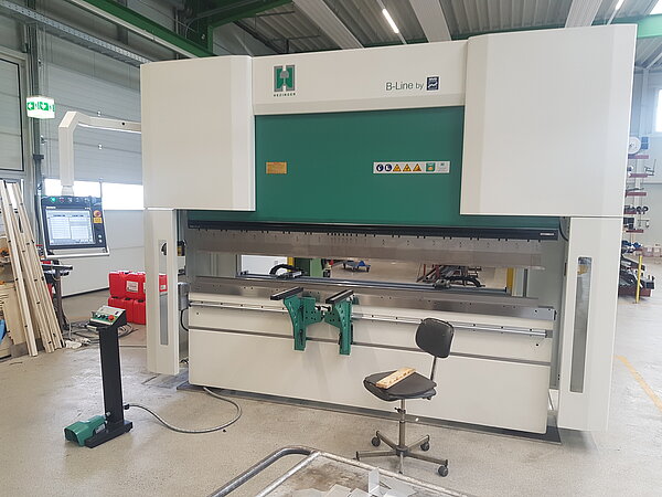 Gesenkbiegepresse Hezinger-PressLine B175-3100