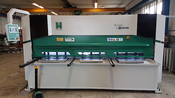 Schwingschnittschere Hezinger-CutLine B10-3000