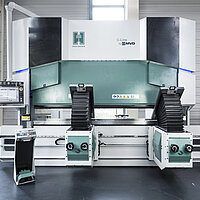 Gesenkbiegepresse für präzises Biegen von Werkstücken in der Blechbearbeitung