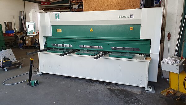 Schwingschnittschere Hezinger-CutLine B10-3000