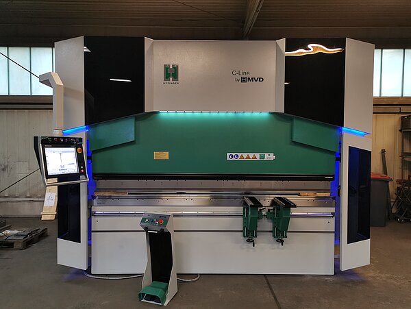 CNC-Abkantpresse Hezinger-PressLine C220-3100