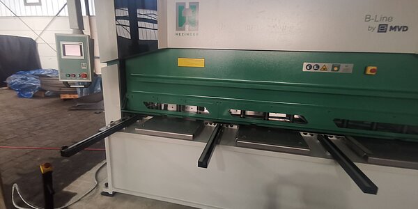 Schwingschnittschere Hezinger-CutLine B13-3100