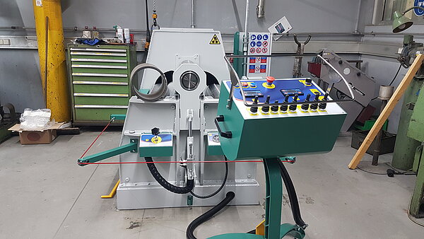 Rundbiegemaschine Hezinger-BendingLine MG4R0530