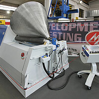 Konischbiegen mit Rundbiegemaschine von Hezinger – präzise Fertigung von Kegel- und Trichtersegmenten aus Blech.