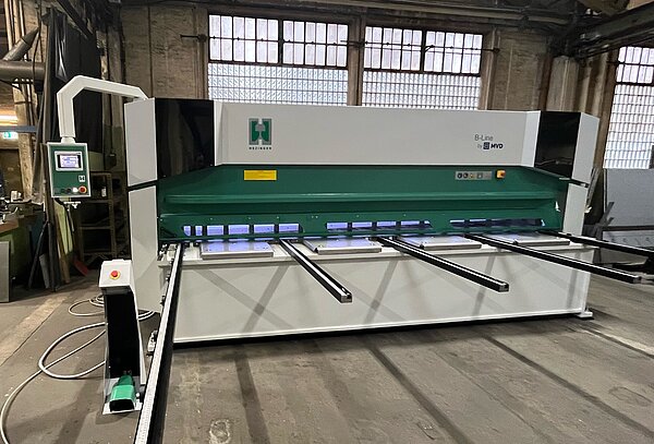 Schwingschnittschere Hezinger-CutLine B06-4000