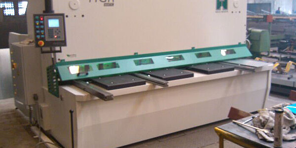 Plasmaschneidanlage Hezinger-PlasmaLine EPJ 1500x3000