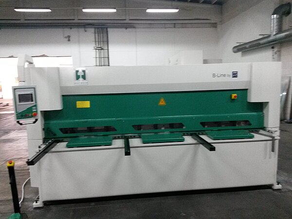 Schwingschnittschere Hezinger-CutLine B06-3000