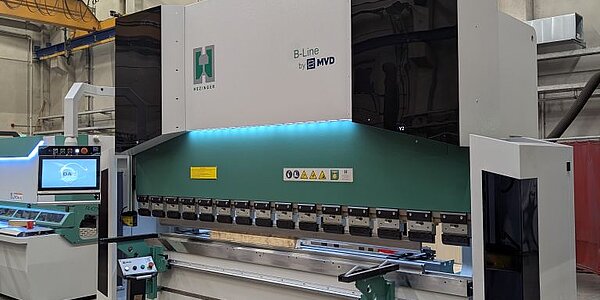 Gesenkbiegepresse Hezinger-PressLine B320-3100