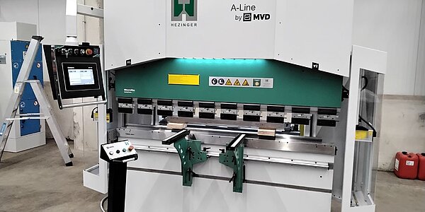 CNC-Kantpresse Hezinger-PressLine A135-2100