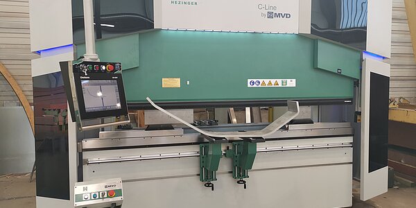 Gesenkbiegepresse Hezinger-PressLine B220-3100