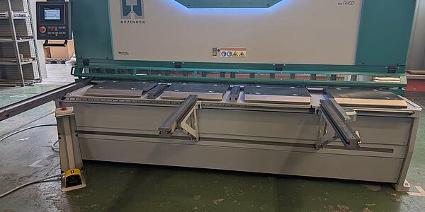 Industrie-Tafelschere Hezinger-CutLine HGR3008