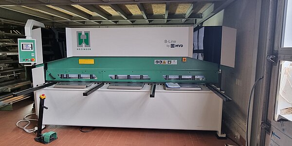 Schwingschnittschere Hezinger-CutLine B06-3100