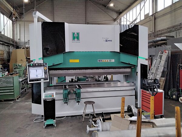 CNC-Abkantpresse Hezinger-PressLine C270-3100