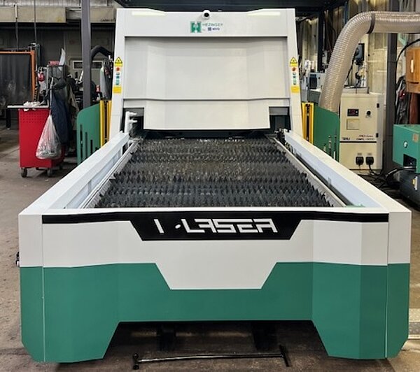 Laserschneidanlage Hezinger-LaserLine HLC1530