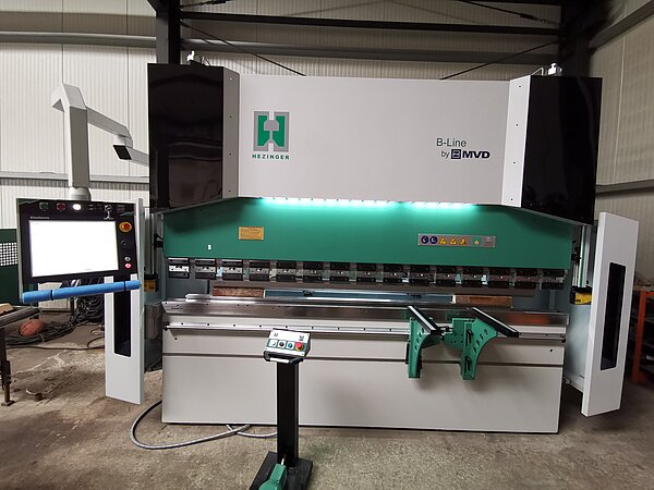 Gesenkbiegepresse Hezinger-PressLine B220-3100