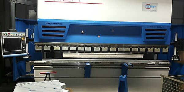 Industrie-Abkantpresse Hezinger-PressLine PRCN20035