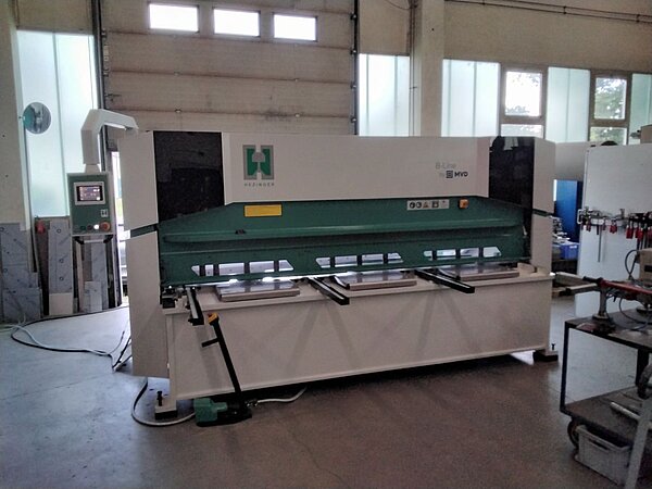 Schwingschnittschere Hezinger-CutLine B10-3100