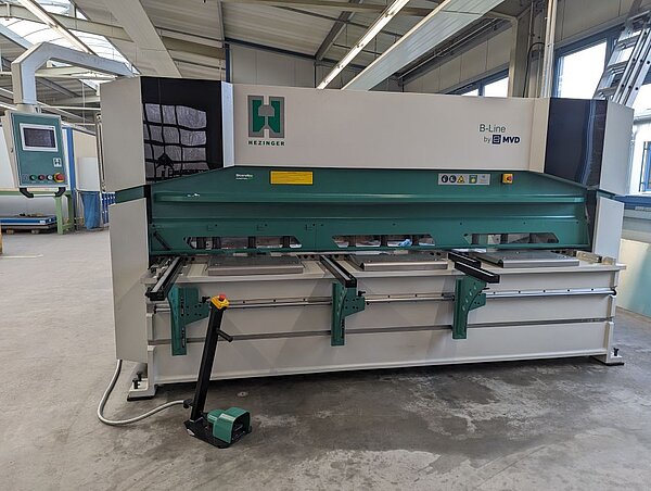 Schwingschnittschere Hezinger-CutLine B16-3100