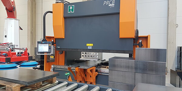 Industrie-Abkantpresse Hezinger-PressLine PRCB25030