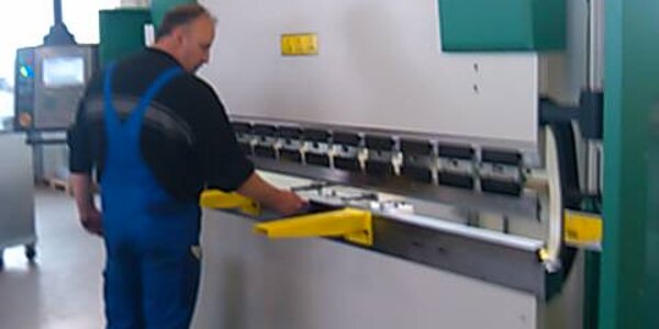 CNC-Abkantpresse Hezinger-PressLine PRCB07025