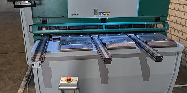 Industrie-Tafelschere Hezinger-CutLine HGR1508