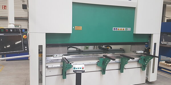 Gesenkbiegepresse Hezinger-PressLine B220-3100