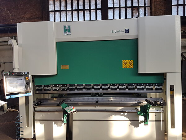 Gesenkbiegepresse Hezinger-PressLine B220-3100