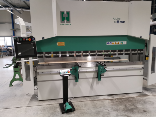 Gesenkbiegepresse Hezinger-PressLine B175-3100