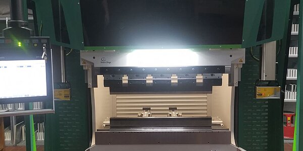 Elektrische Abkantpresse Hezinger-PressLine PRCE04010