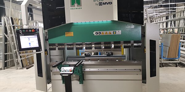 Gesenkbiegepresse Hezinger-PressLine B100-2100