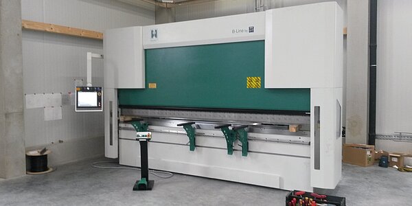 Gesenkbiegepresse Hezinger-PressLine B220-4100