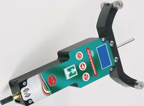Elektronisches Radius-Messgerät mit automatischer Rückmeldung der Korrekturwerte (Kabel oder WLAN) bei Abweichung vom Zieldurchmesser