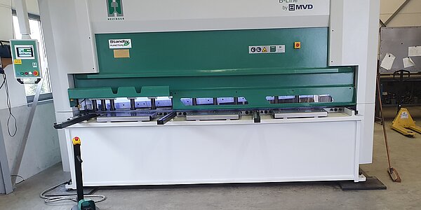 Schwingschnittschere Hezinger-CutLine B13-3000