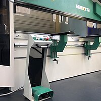 Fundamente, Bodenbeschaffenheit und Verankerung von Blechbearbeitungsmaschinen