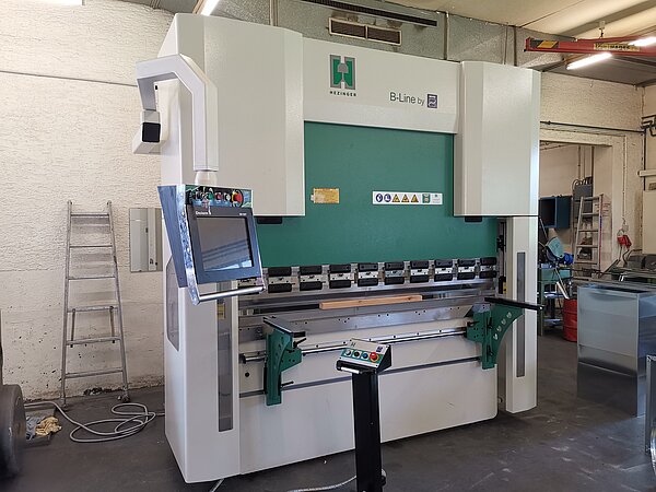 Gesenkbiegepresse Hezinger-PressLine B100-2100