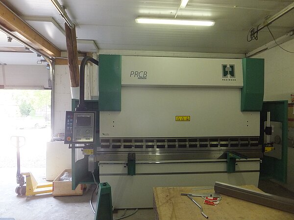 CNC-Abkantpresse Hezinger-PressLine PRCB16030