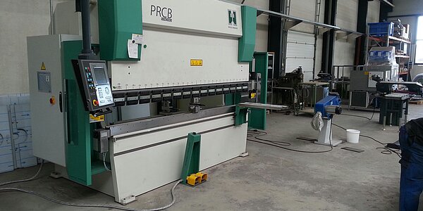 CNC-Abkantpresse Hezinger-PressLine PRCB16030
