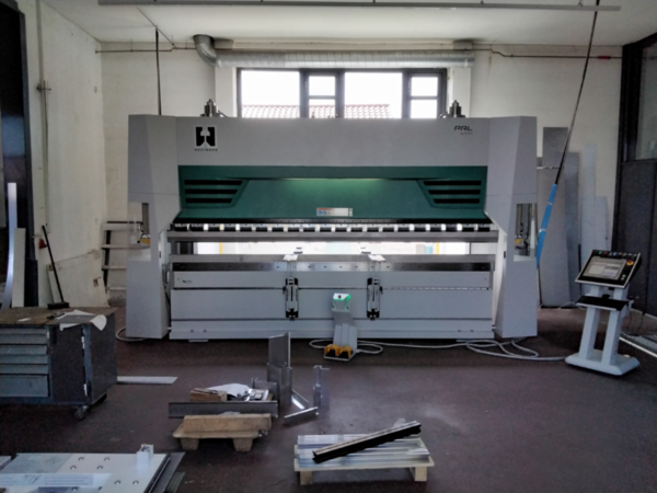 Industrie-Abkantpresse Hezinger-PressLine PRL16040