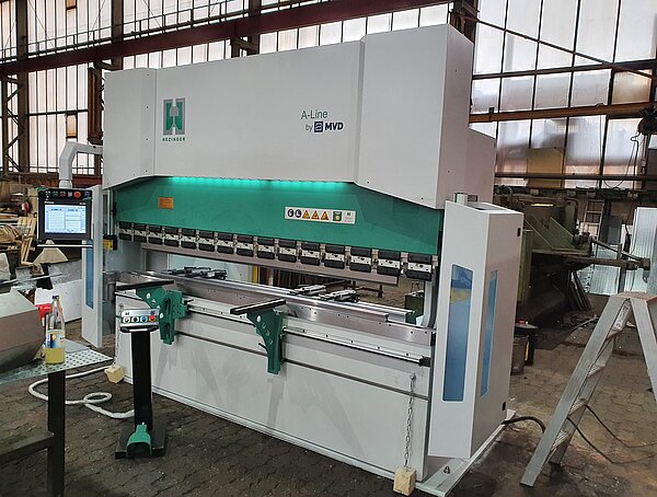 Kantpresse Hezinger-PressLine A175-3100