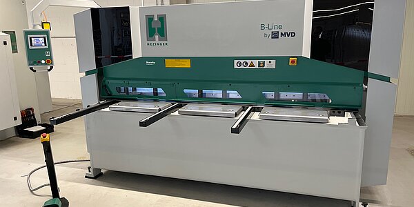 Schwingschnittschere Hezinger-CutLine B06-2600