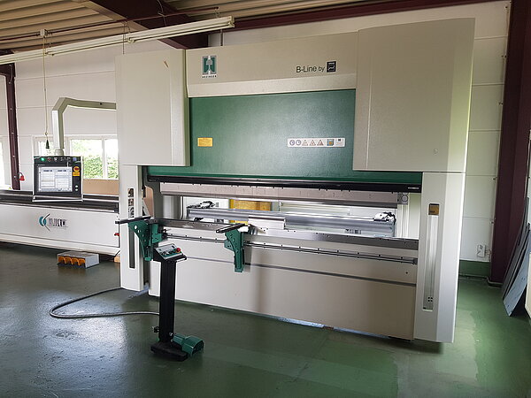 Gesenkbiegepresse Hezinger-PressLine B175-3100