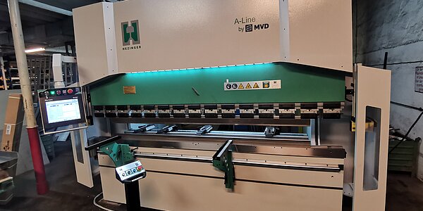 Kantpresse Hezinger-PressLine A135-3100